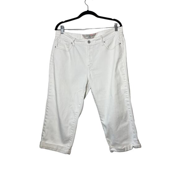 Levi's Womens Capri Pants 14 White Jeans Classic Minimalist - Picture 1 of 5